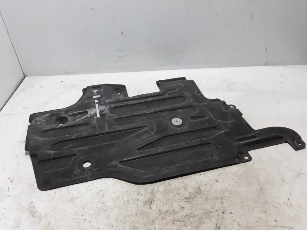 VOLVO S60 3 generation (2018-2023) Rear Middle Bottom Protection 31420485 21071621