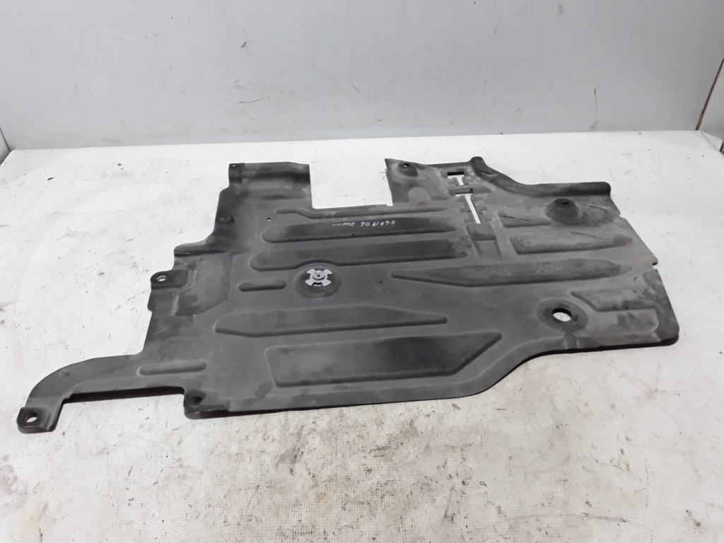 VOLVO S60 3 generation (2018-2023) Rear Middle Bottom Protection 31420485 21071621