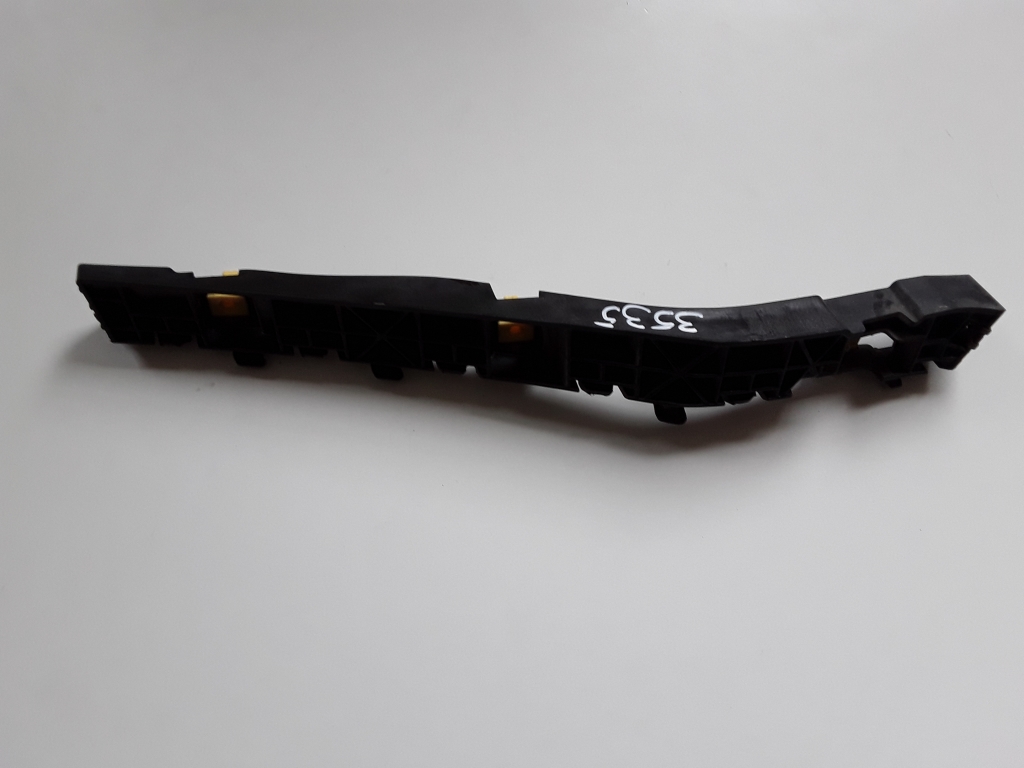 Kia Sportage (2016–2021) Rear bumper bracket 86615F1000