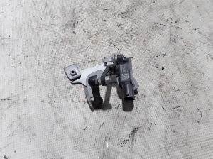 Rear hub sensor - 32246632