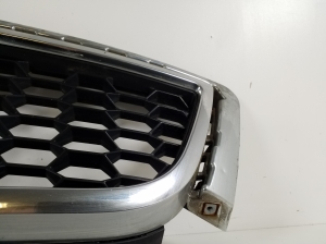 Chevrolet Captiva (2006–2016) Front grille 96945172 - 2