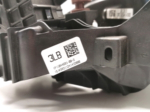 Tesla Model 3 3 (2016–2024) Pedals 1044691-00-D - 2