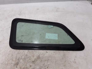Dacia Logan II (2012–2026) Seitenscheibe hinten (Karosserie) 833069867R - 2
