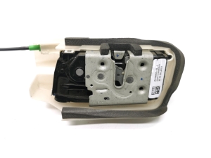 Tesla Model 3 3 (2016–2024) Türschloss vorne 1068963-00-L - 3