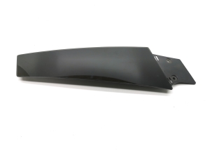 Center pillar exterior trim - 1004534-00-B