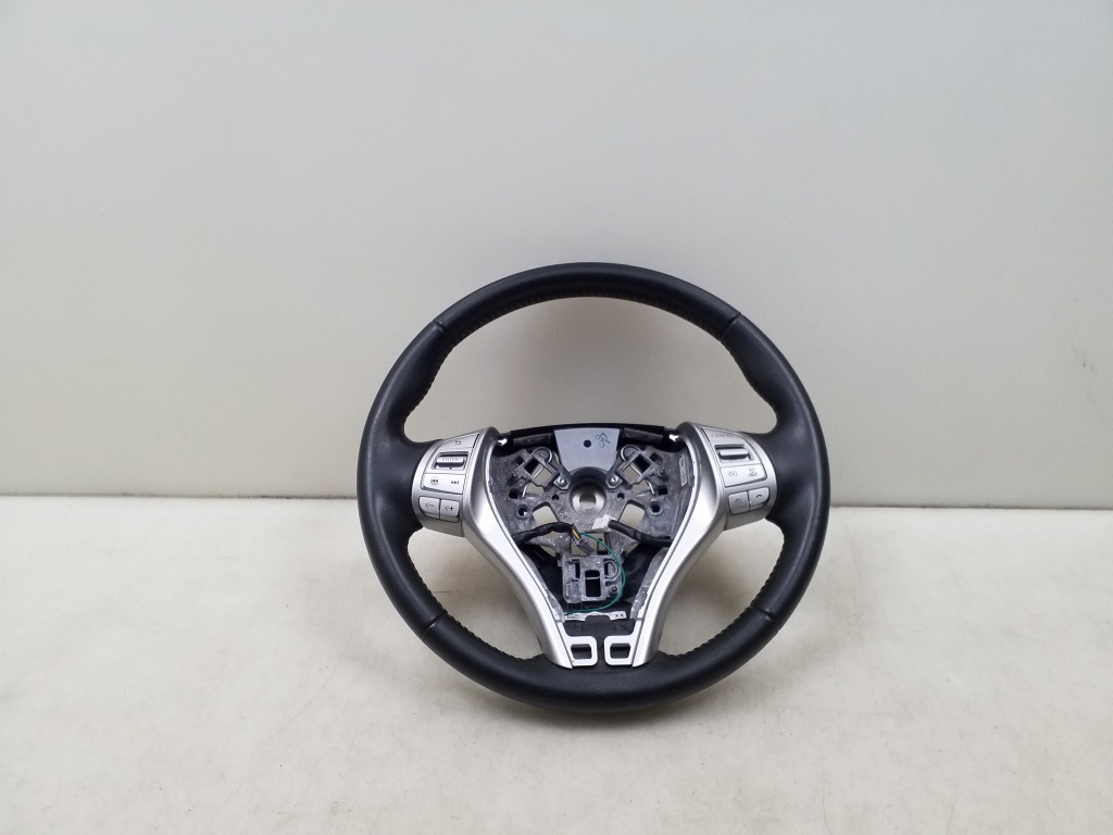 NISSAN NP300 1 generation (2008-2015) Steering Wheel 484304KU3A 24978050