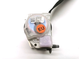 Tesla Model S S (2012–2026) Sicherheitsgurt hinten 1018789-00-A - 3