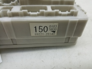 TOYOTA Previa (2000–2006) Kaitsmekarp salongis 8922128140 - 4