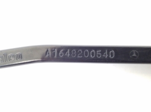 Mercedes Benz GL-Class 164 (2006–2012) Windshield wiper arm A1648200540 - 3