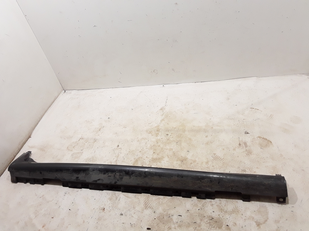 BMW X3 F25 (2010–2017) Schwellerverkleidung außen 8048172 BMW X3 F25 (2010–2017) Schwellerverkleidung außen 8048172
