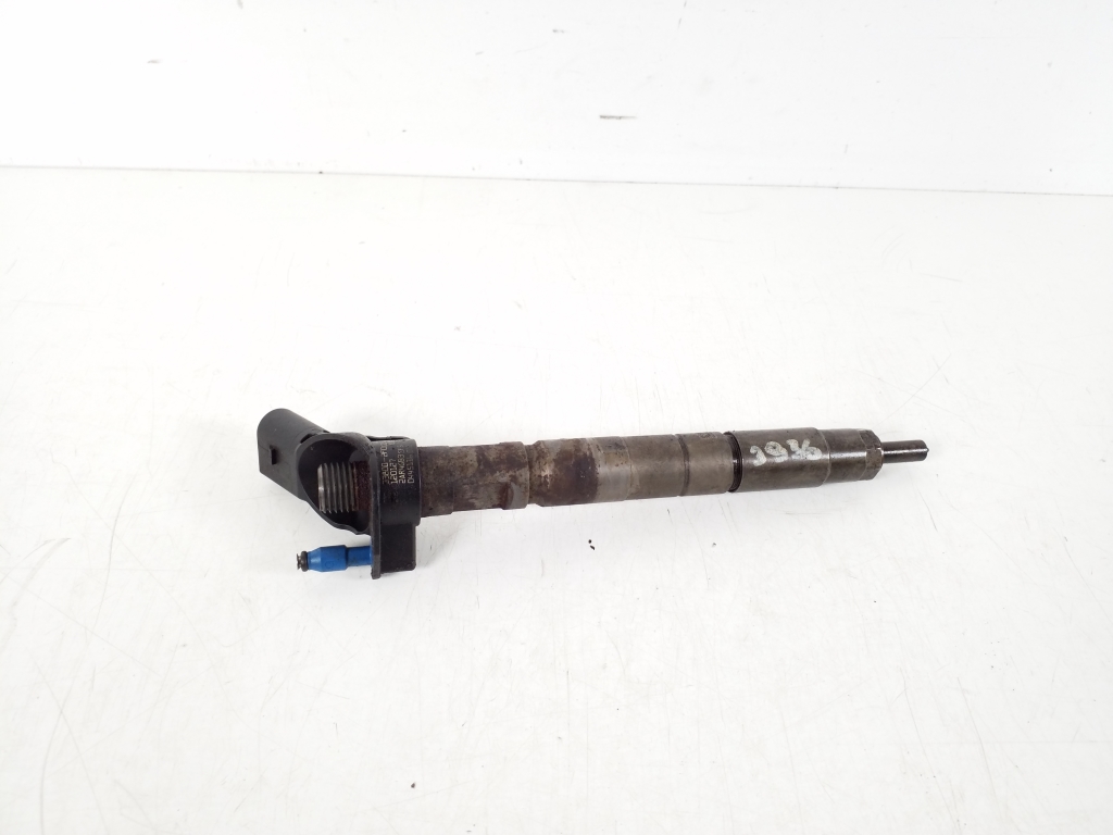 KIA Sportage 3 generation (2010-2015) Fuel Injector 33800-2F000 20571686