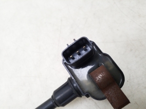 Mitsubishi Space Wagon (1998–2004) Ignition coil H6T12671A - 4