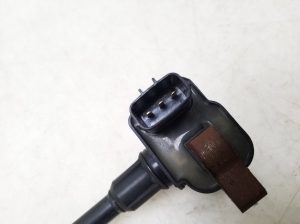 Mitsubishi Space Wagon (1998–2004) Ignition coil H6T12671A - 4