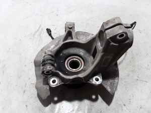 Land Rover Discovery Sport (2014–2026) Front wheel hub LR078178 - 2