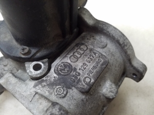  EGR valve 