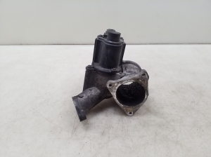  EGR valve 