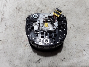 VOLVO V90 (2016–2026) Rooli turvapadi 39825814 - 3