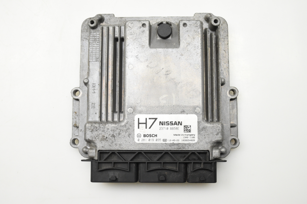 NISSAN Qashqai 1 generation (2007-2014) Motorstyrenhet ECU 23710BB58E 24542523