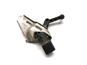 Capteur de hauteur sur moyeu avant - 1044941-00-B