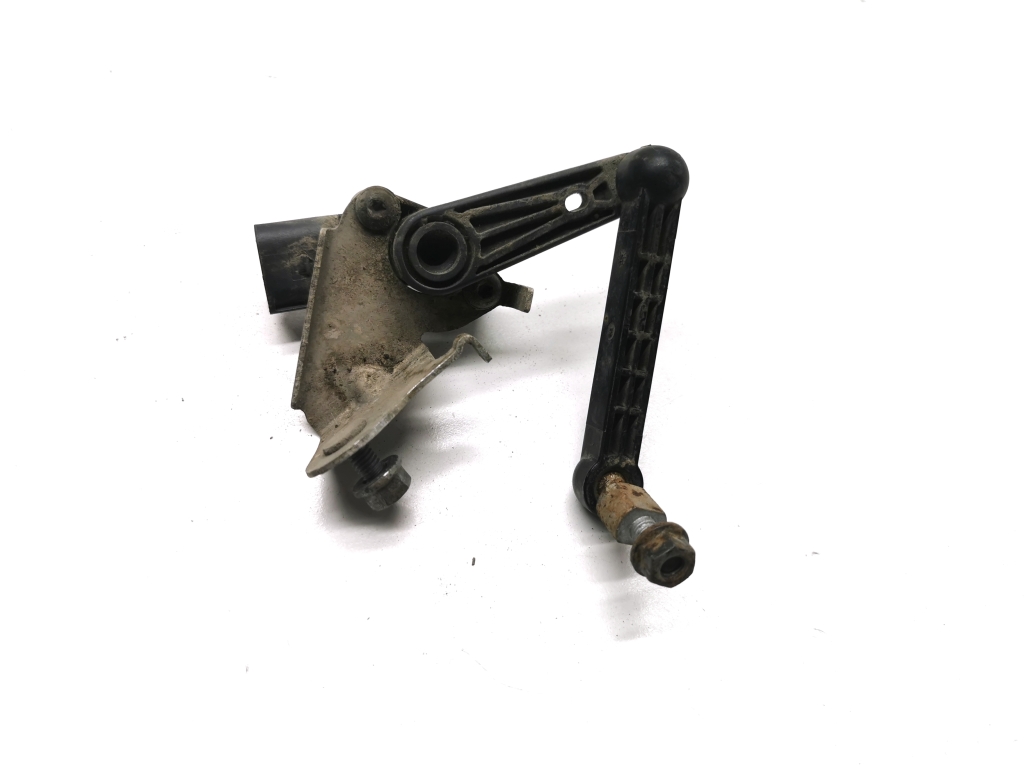 TESLA Model 3 1 generation (2017-2024) Rear Left Height Level Sensor 1044971-00-C 21193721