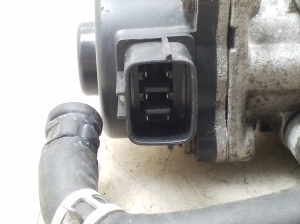 Mitsubishi Space Wagon (1998–2004) EGR-klapp - 2