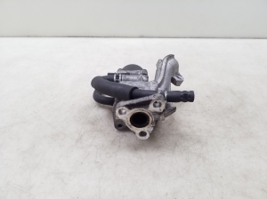 Mitsubishi Space Wagon (1998–2004) EGR-klapp - 4