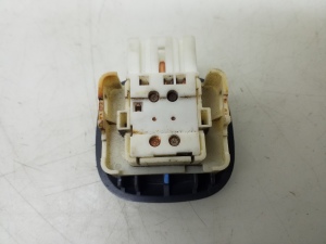 TOYOTA Previa (2000–2006) Tagumise külgukse aknalüliti 8481052010 - 2