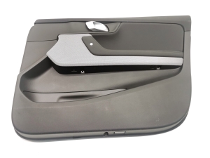   Esiukse polster ja selle osad  - 31696476 