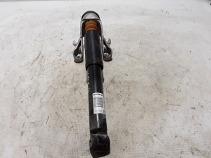  Rear shock absorber 