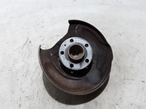  Rear hub 