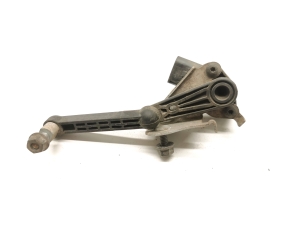 Tesla Model 3 3 (2016–2024) Andur tagumisel rummul 1044971-00-C - 3