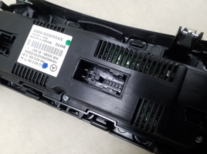 Mercedes Benz E-Class W212 (2009–2015) Heater control panel A2129007704 - 2