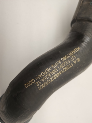  Cooling radiator hose 