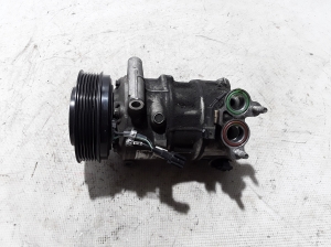   A/C compressor  - 31469966 