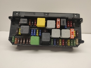  Fuse blocks 