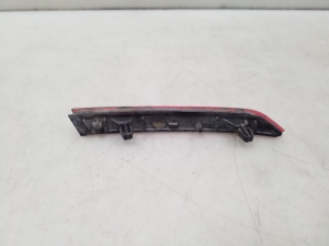 Volkswagen Passat B8 (2014–2023) Rückstrahler Stoßstange hinten 3G0945105A - 2