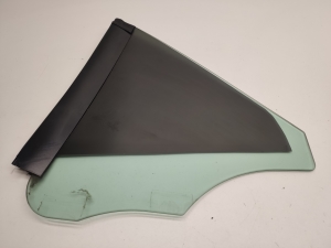 Mercedes Benz SLK-Class 172 (2011–2026) Seitenscheibe hinten (Karosserie) A1726700210 - 2