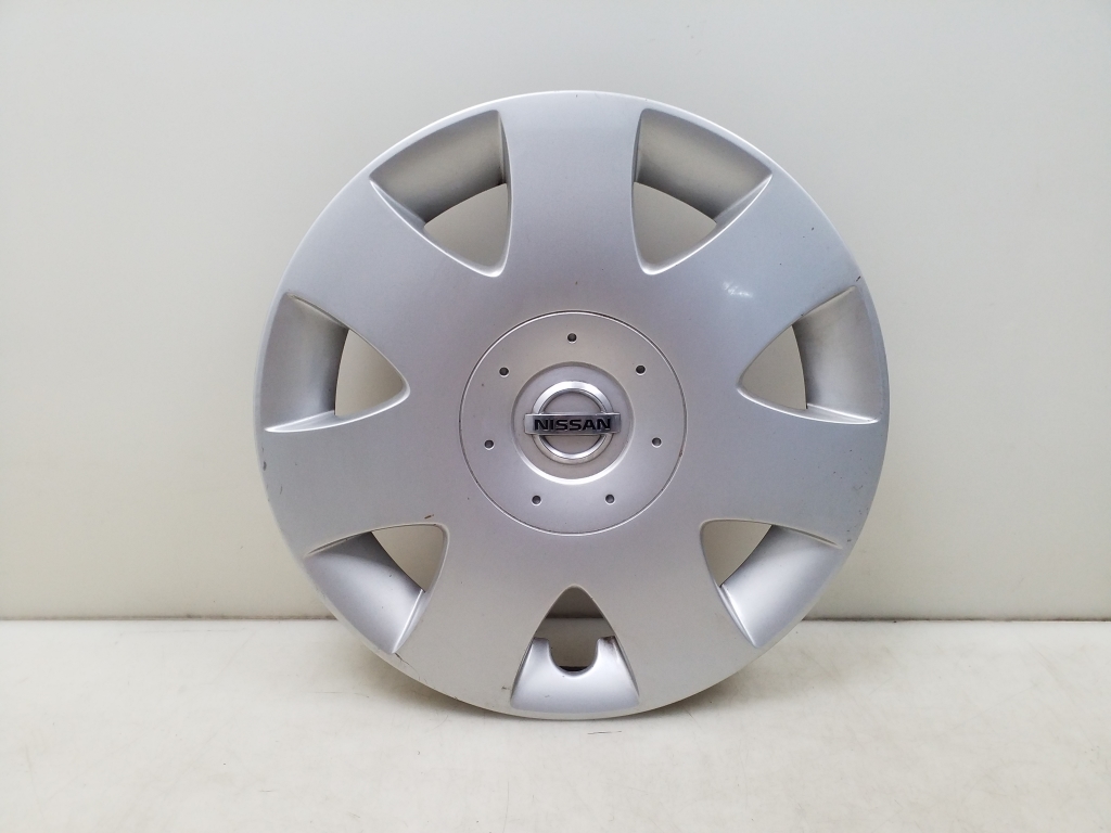 Nissan almera 2024 rim cover