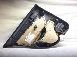 Volkswagen Golf VII (2012–2026) Tagumise küljeukse polster 5G4867212 - 2