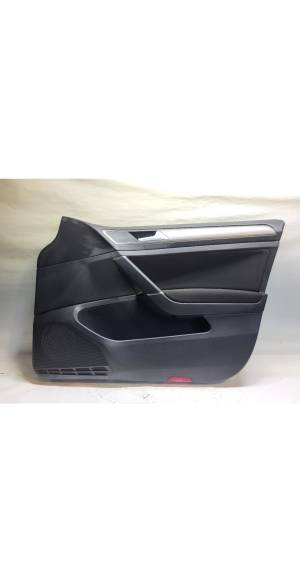 Esiukse polster ja selle osad - 5G4867012