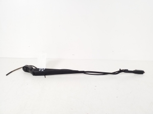   Windshield wiper blade 