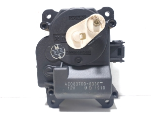 TOYOTA RAV 4 A2 (2000–2005) Stellmotor Heizungsklappe AE0637700-8330