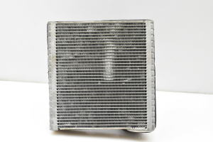 A/C condenser - 5Q2820105B