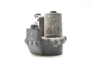 Volkswagen Passat B6 (2005–2010) Saugrohrklappen-Stellmotor 06F133482B - 3