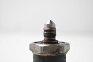 Volkswagen Passat B6 (2005–2010) Kraftstoffhochdrucksensor 06D906051A - 3