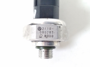 Mercedes Benz GL-Class 164 (2006–2012) A/C condenser sensor A2110000283 - 3