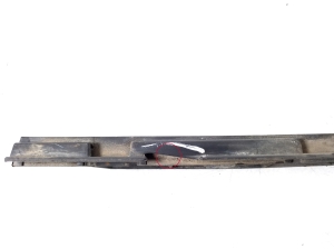  Rear bumper bracket 