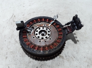  Clutch flywheel 