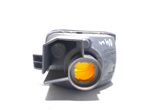 TOYOTA RAV 4 A2 (2000–2005) Front turn signal - 2