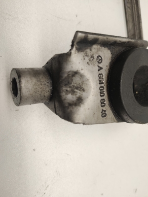 Mercedes Benz SLK-Class 172 (2011–2026) Other bracket A6510100040 - 2
